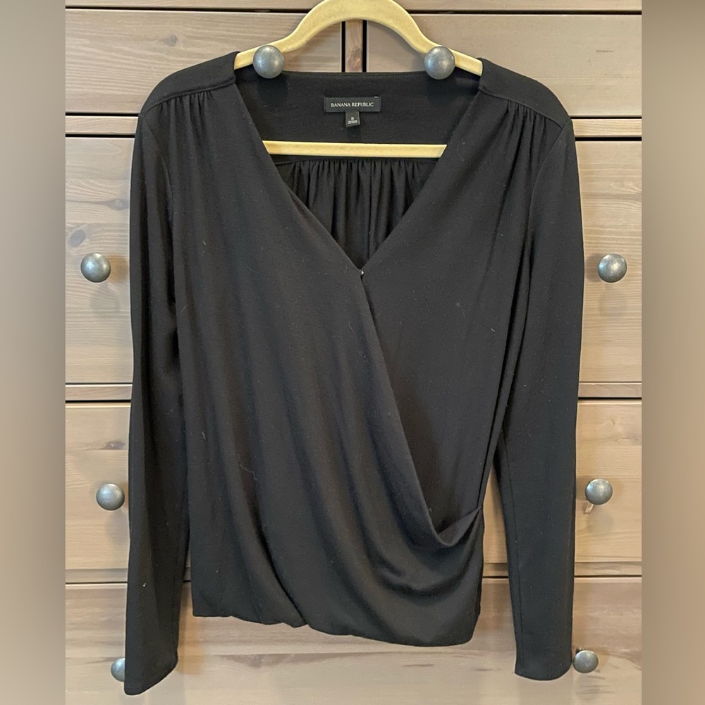 Banana Republic Black Faux Wrap Sweater Size Small